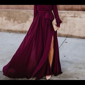 Vici Maxi dress in deep wine. Size M